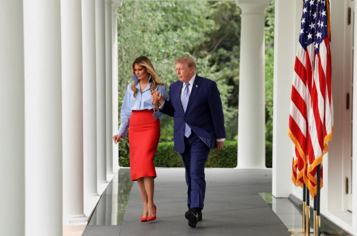 «Я чула, ви сумували за мною», - Меланія Трамп відповіла на чутки про її зникнення «Я чула, ви сумували за мною», - Меланія Трамп відповіла на чутки про її зникнення